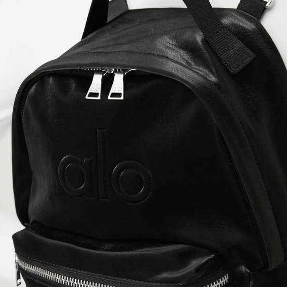 Alo Yoga Mini Luxe Backpack - Picture 4 of 7